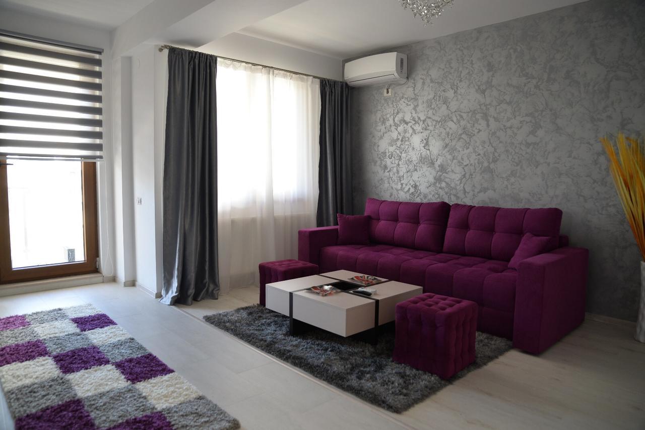 London Apartment Năvodari Екстериор снимка